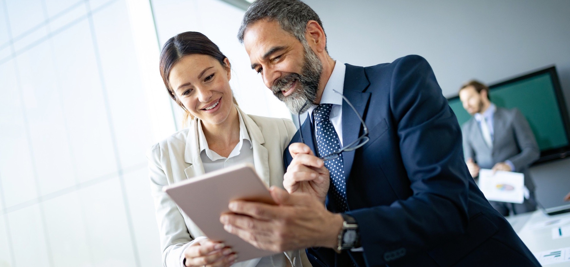 The role of leadership in reputation alva